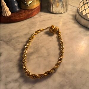 Elegant Gold-Tone Twisted Rope Necklace with Braided Clip Earings